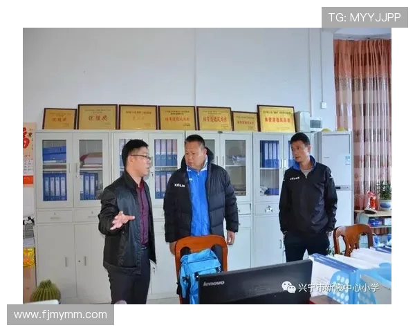 广州足球队个人能力提升的热议与未来发展探讨