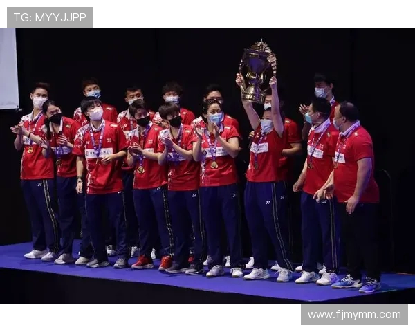 赛后复盘分析上海羽毛球队与武汉羽毛球队的默契配合与战术执行