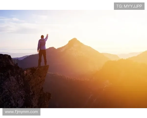 攀登人生的巅峰：陈强与深度对话中的挑战与成长